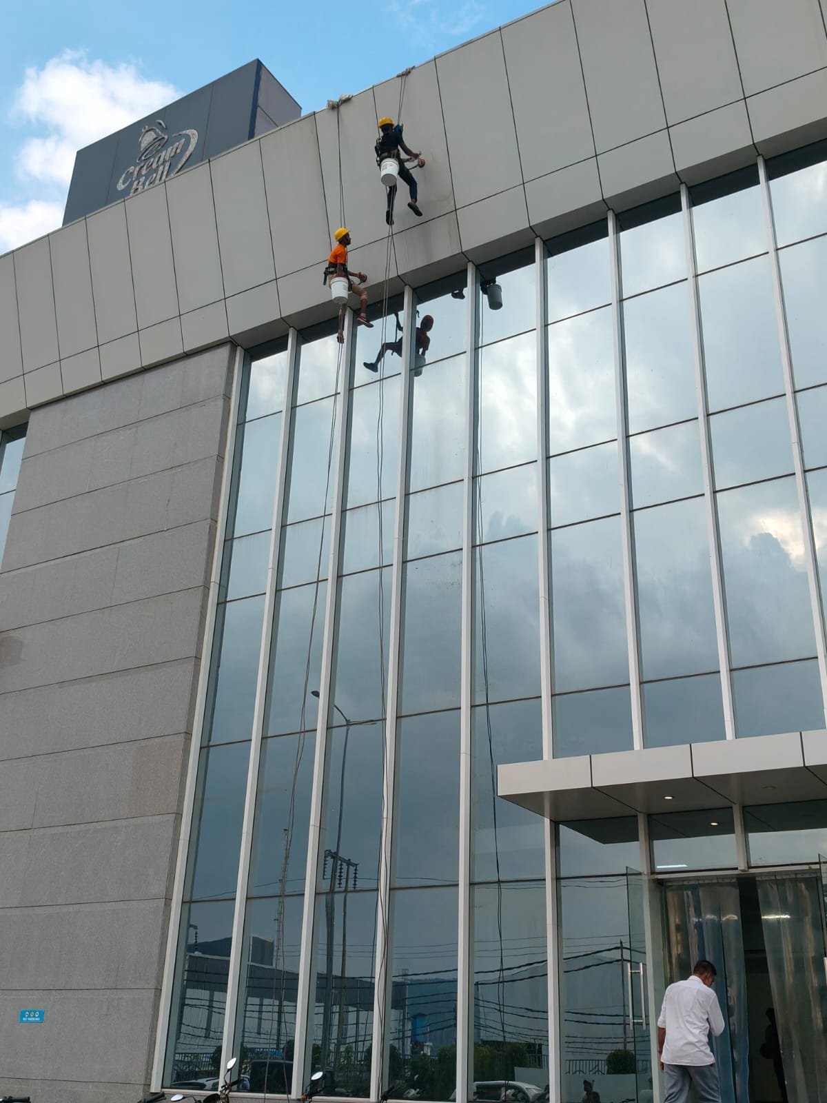 facade cleaning